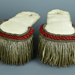PAIRE D'EPAULETTES DE SOUS-OFFICIER DE GRANADIERS DE LA GARDE ROYALE 1815 - 1830 RESTAURATION