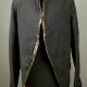 BASE D'UN HABIT VESTE D'INFANTERIE DE LIGNE AU MODELE 1786 DE FABRICATION REVOLUTIONNAIRE