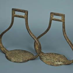 PAIRE D'ETRIERS DE CAVALERIE LEGERE - PREMIER EMPIRE
