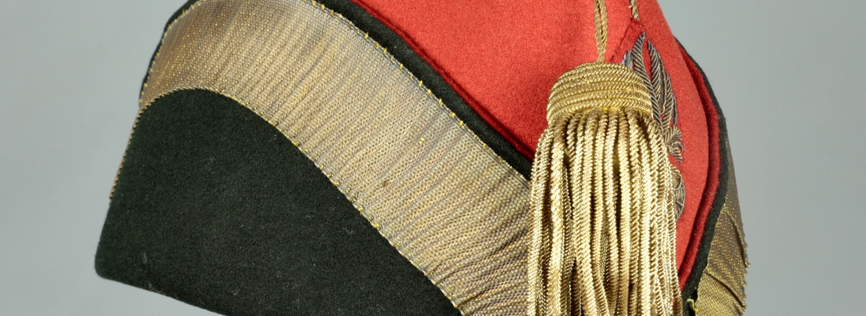 BONNET DE POLICE D'OFFICIER DES VOLTIGEURS DE LA GARDE IMPÉRIALE - MODÈLE 1860 - SECOND EMPIRE